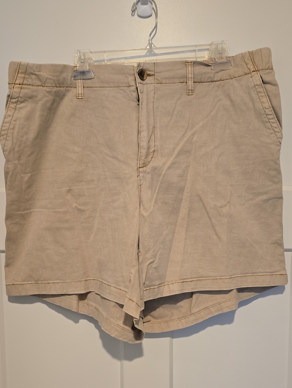 Old Navy Women's Flat Front Shorts - Beige